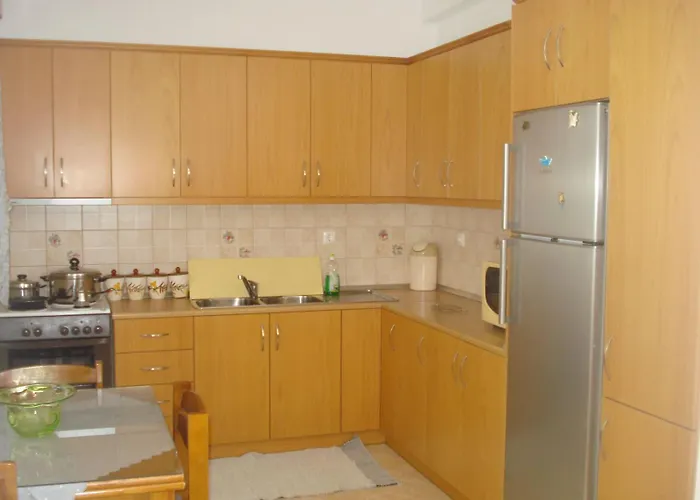 Lenio's Case de vacanță Pera Gyalos