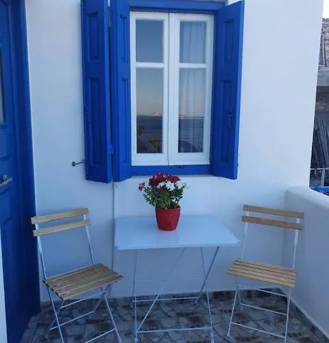 Lenio's Case de vacanță Pera Gyalos