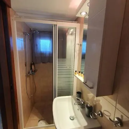 Lenio's בית נופש Pera Gyalos